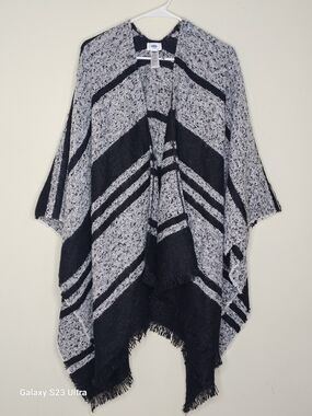 Old Navy Black & White Striped Open Front Poncho Sweater